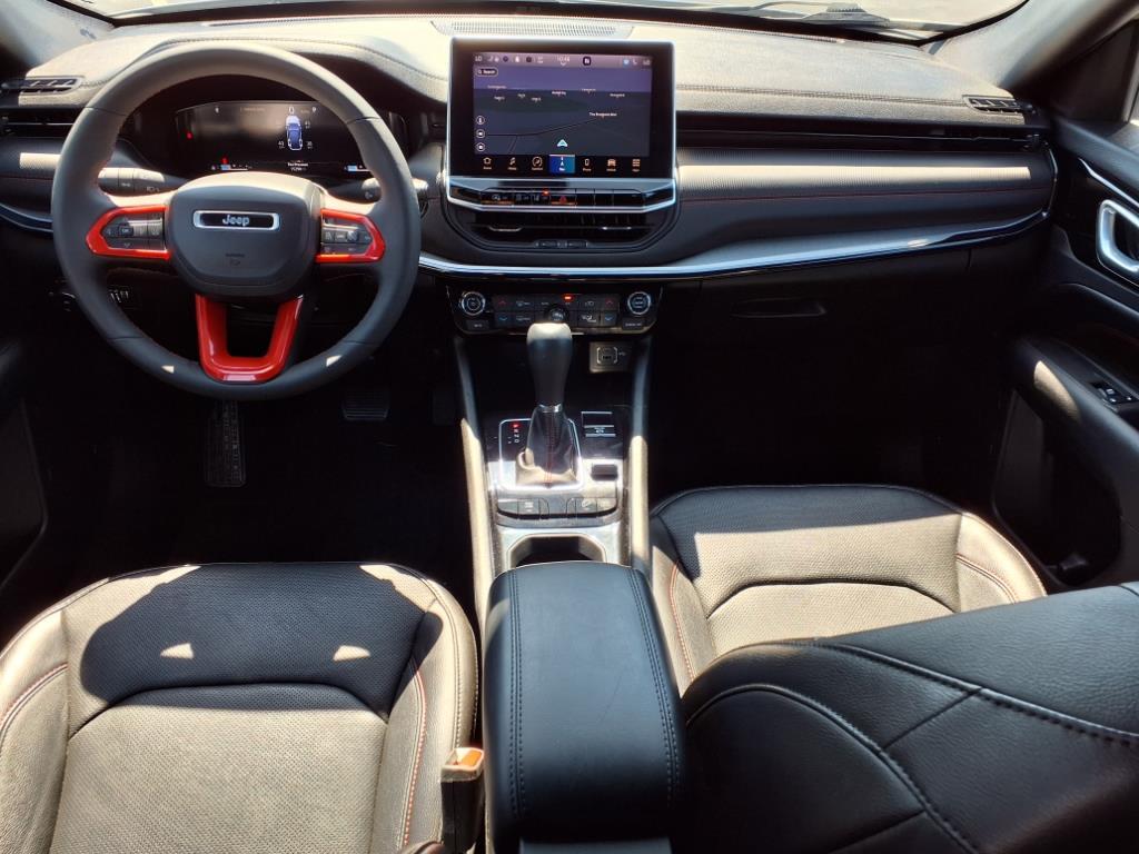 2023 Jeep Compass Trailhawk photo 7