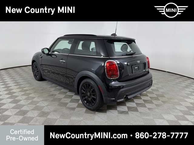 2023 Mini Cooper Signature photo 3
