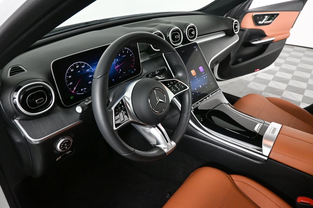 2025 Mercedes Benz C 300 Sedan photo 4