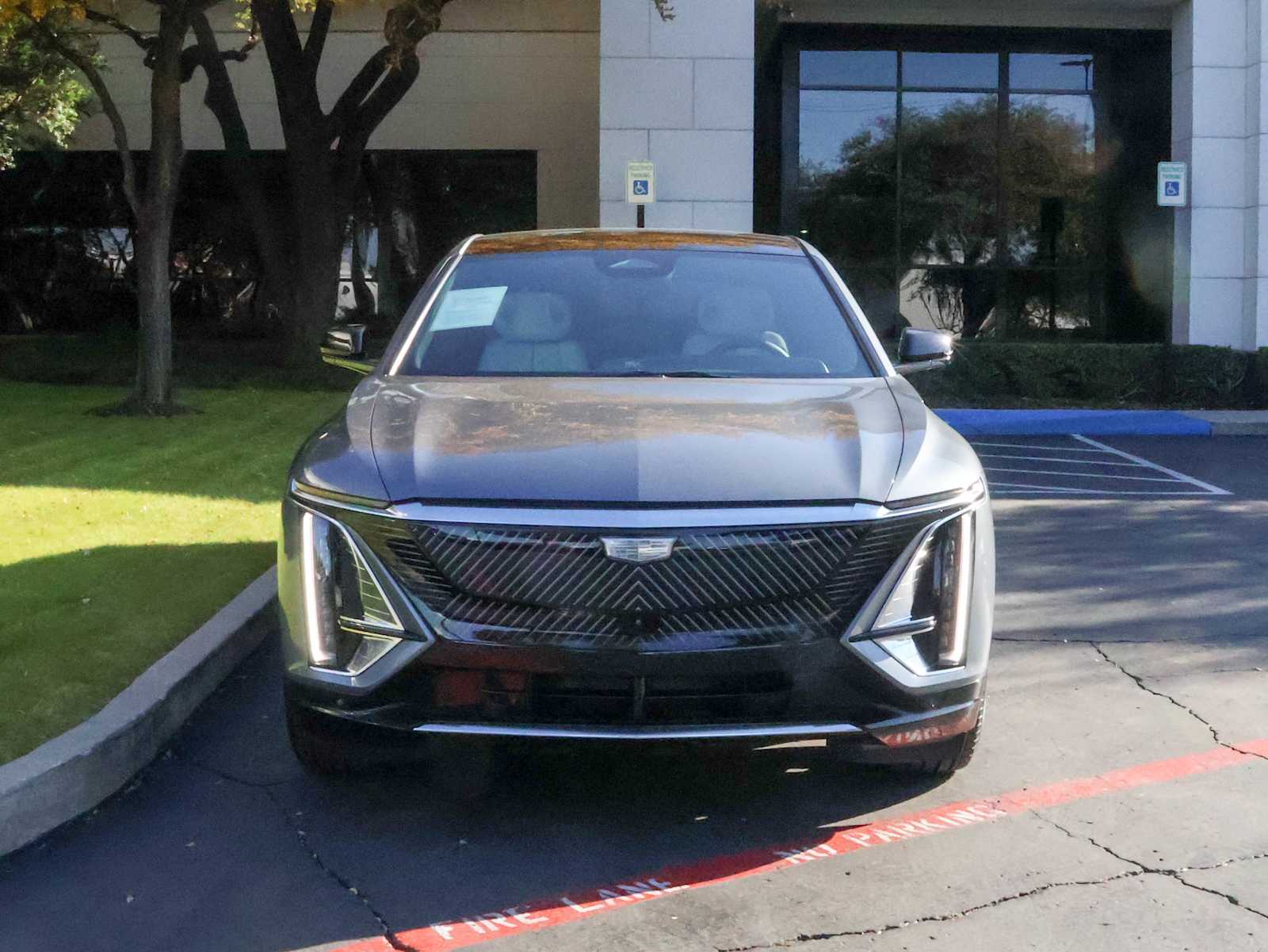 Certified 2023 Cadillac LYRIQ Luxury with VIN 1GYKPMRK9PZ000188 for sale in Dallas, TX