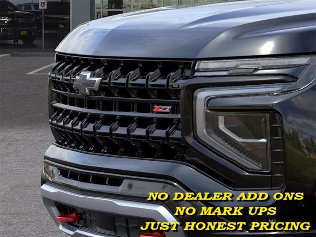 2025 Chevrolet Suburban Z71 photo 11