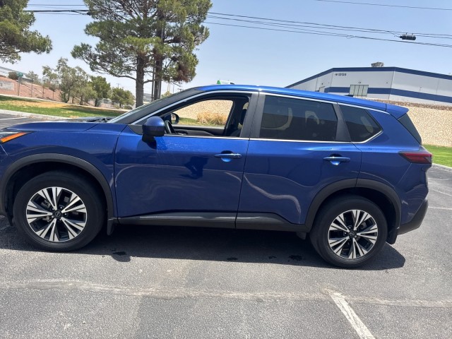 Used 2023 Caspian Blue Metallic Nissan SV image 27