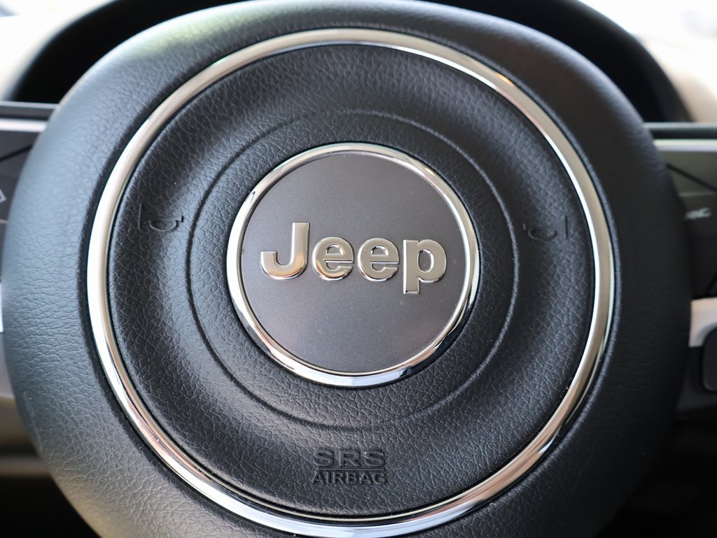 2020 Jeep Renegade Latitude photo 25