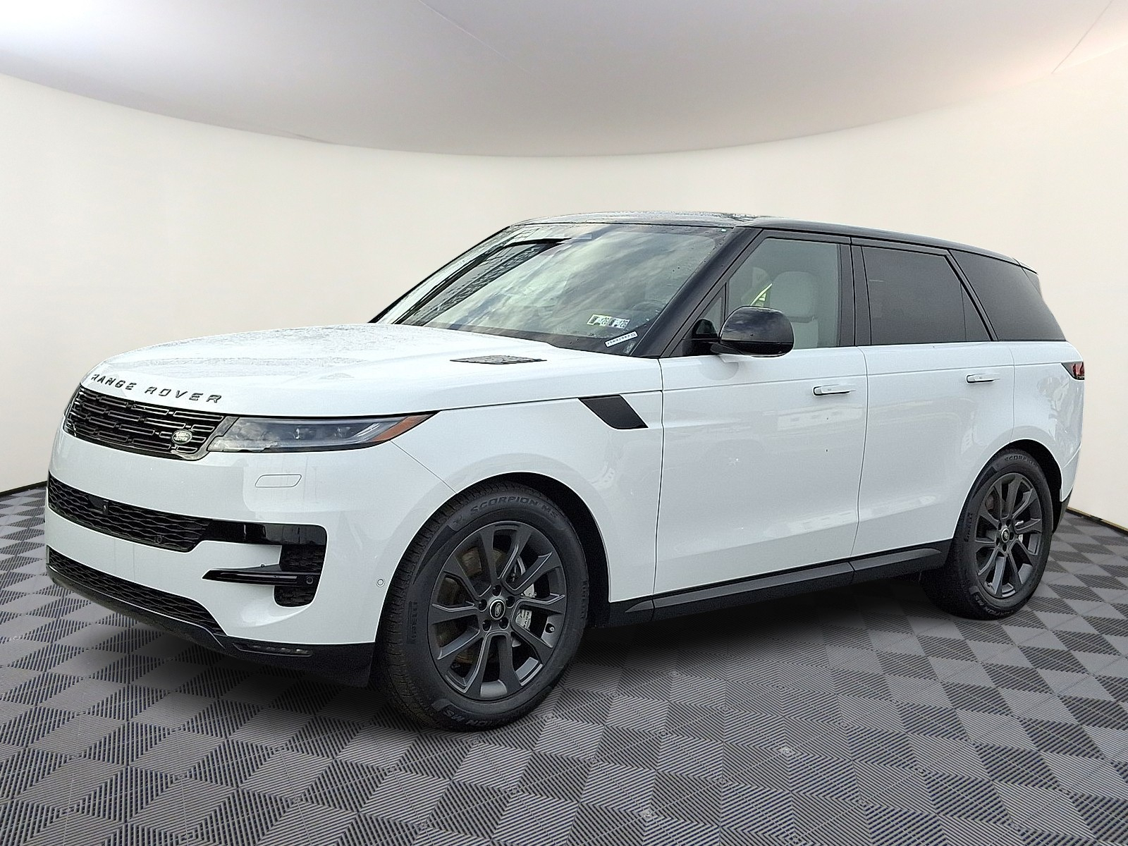 2025 Land Rover Range Rover Sport SE's photo