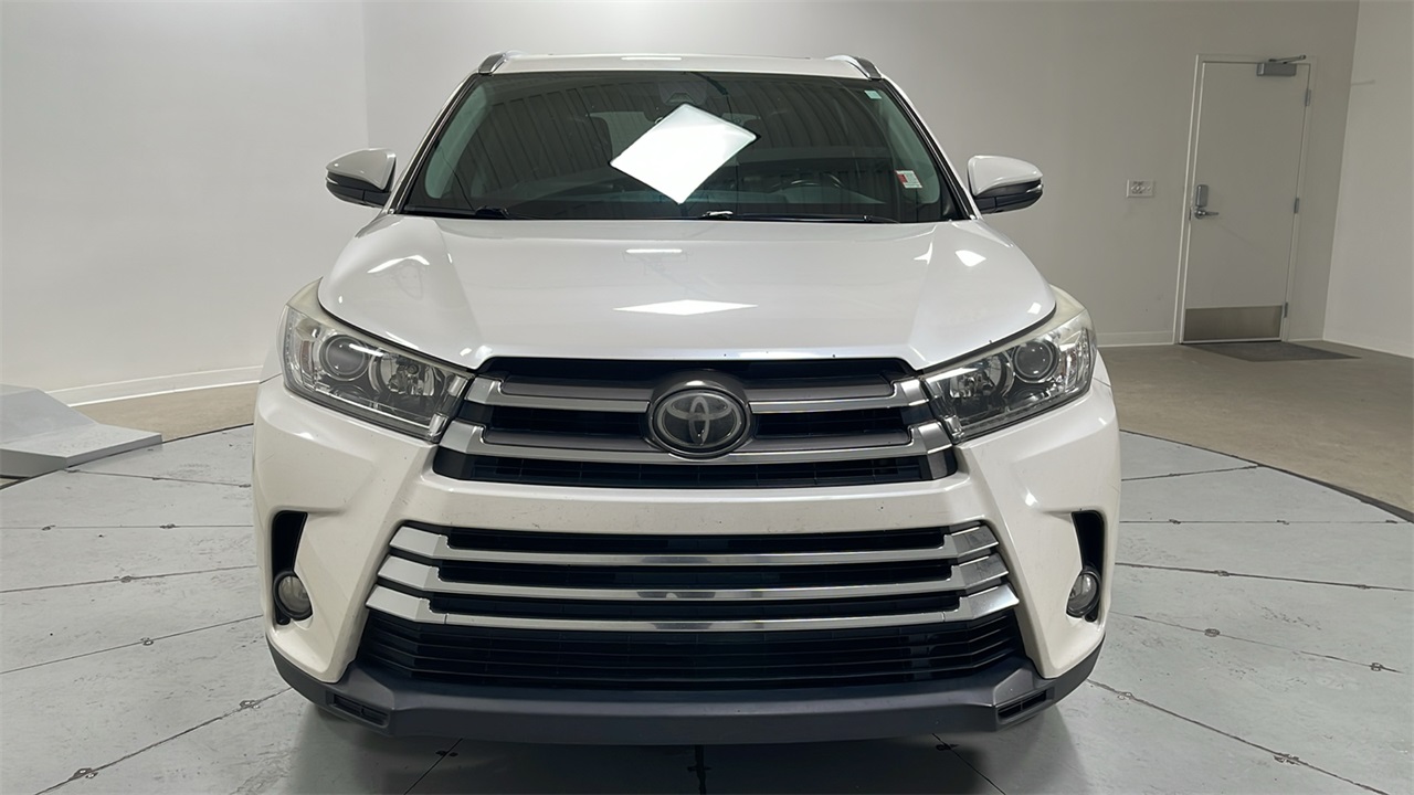 2018 Toyota Highlander Limited photo 2