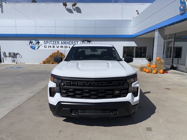 2023 Chevrolet Silverado 1500 photo 3