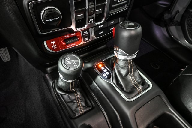 2023 Jeep Wrangler Rubicon 392 W photo 12