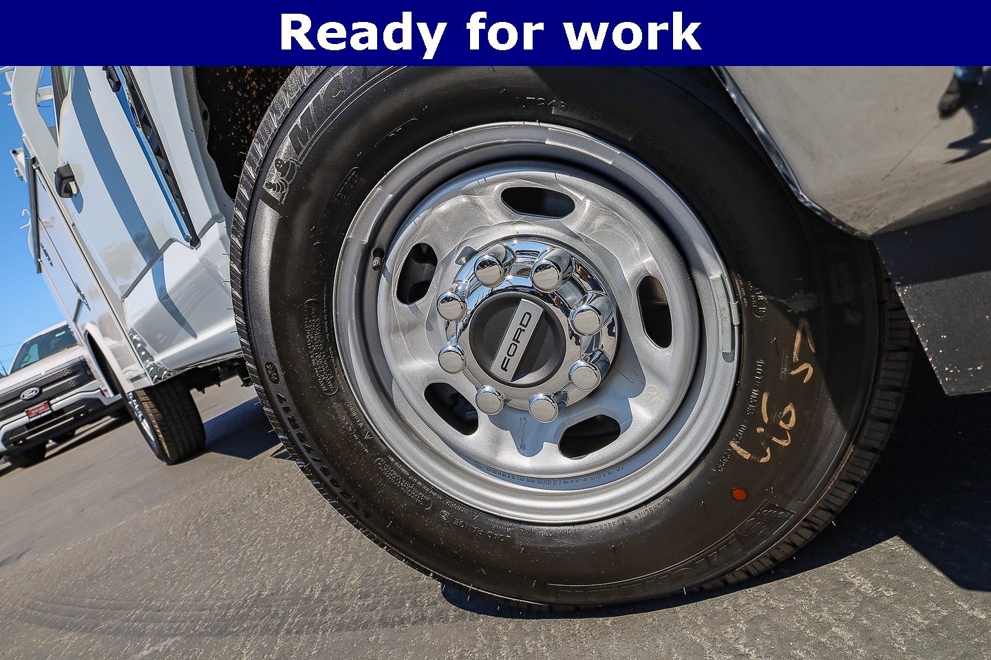 2025 Ford F-250 XL photo 2