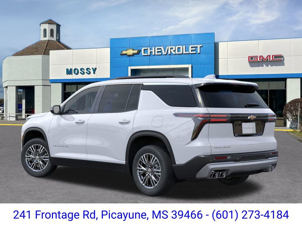 2026 Chevrolet Traverse photo 2
