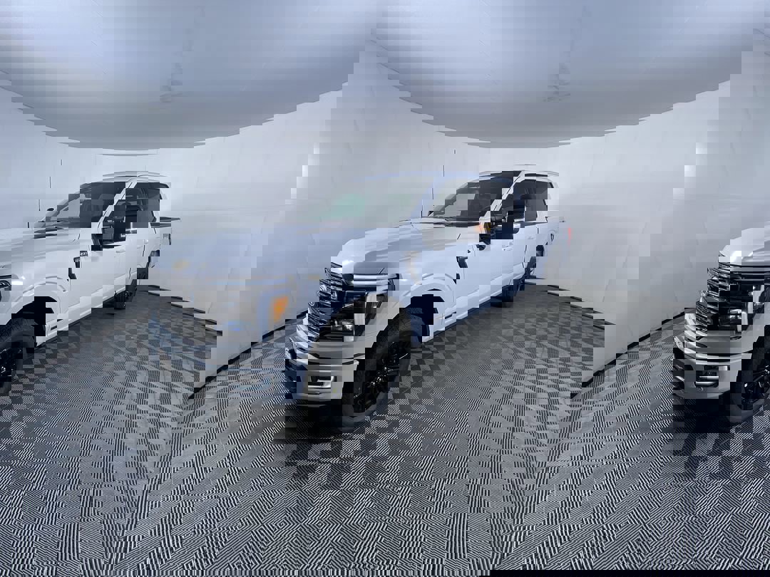 2025 Ford F-150 Platinum photo 4