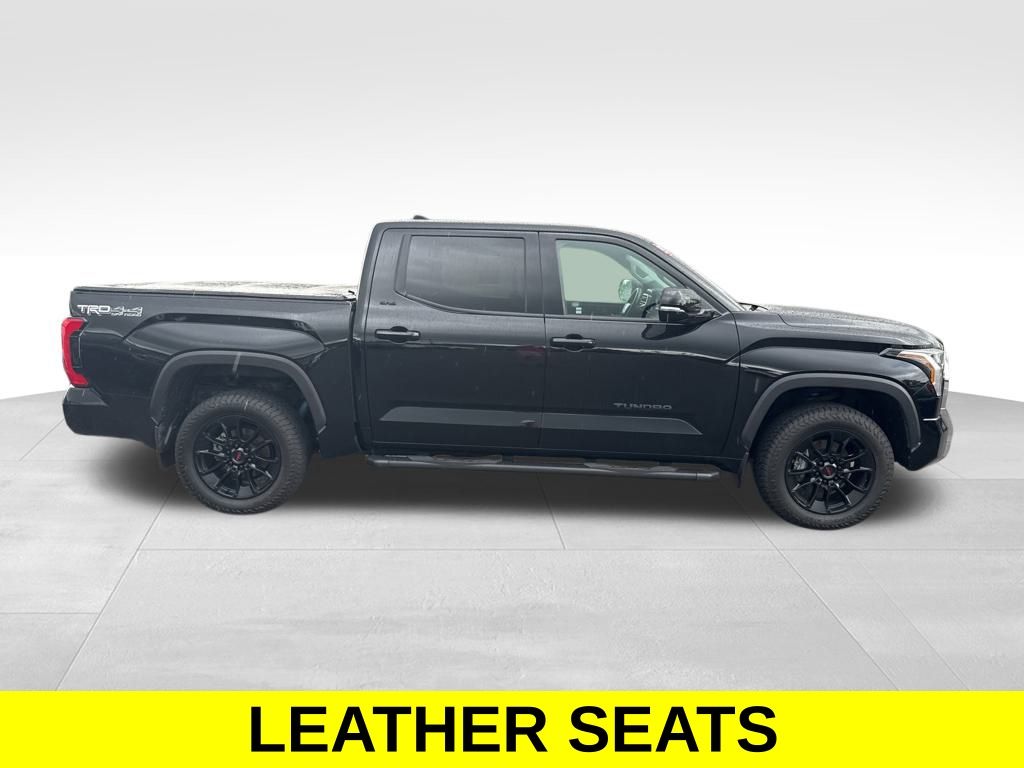 2023 Toyota Tundra SR5 TRD photo 6