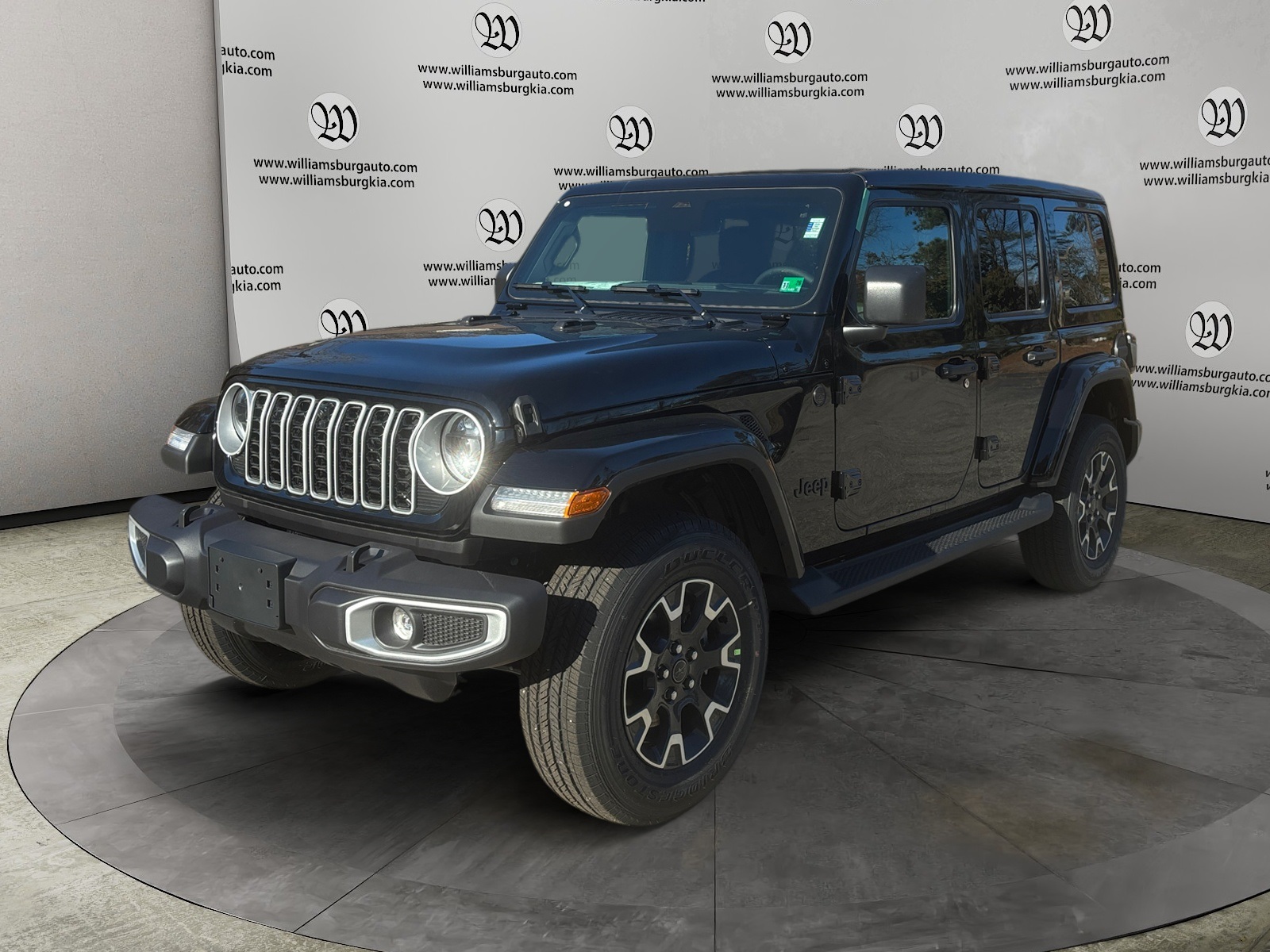 2026 Jeep Wrangler 4-Door Sahara's photo
