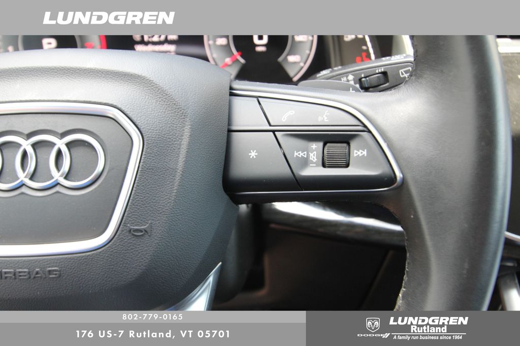 2022 Audi Q7 55 Premium Plus photo 14
