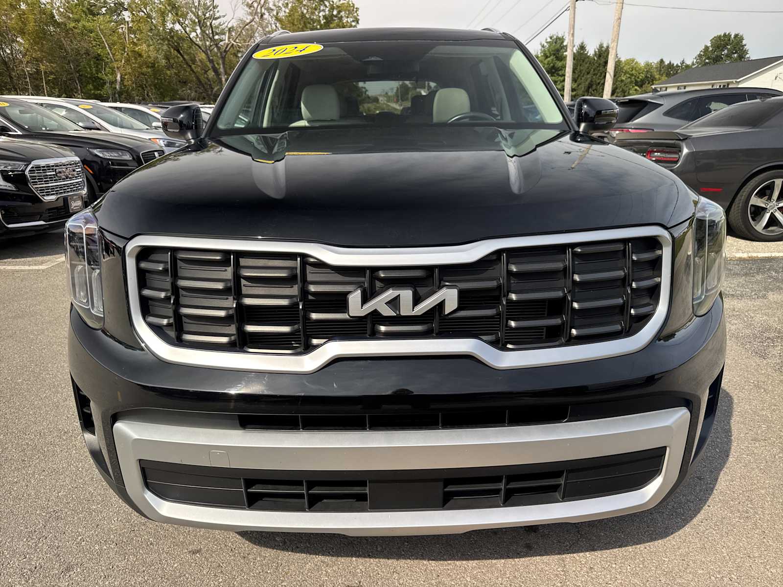 2024 Kia Telluride S photo 2