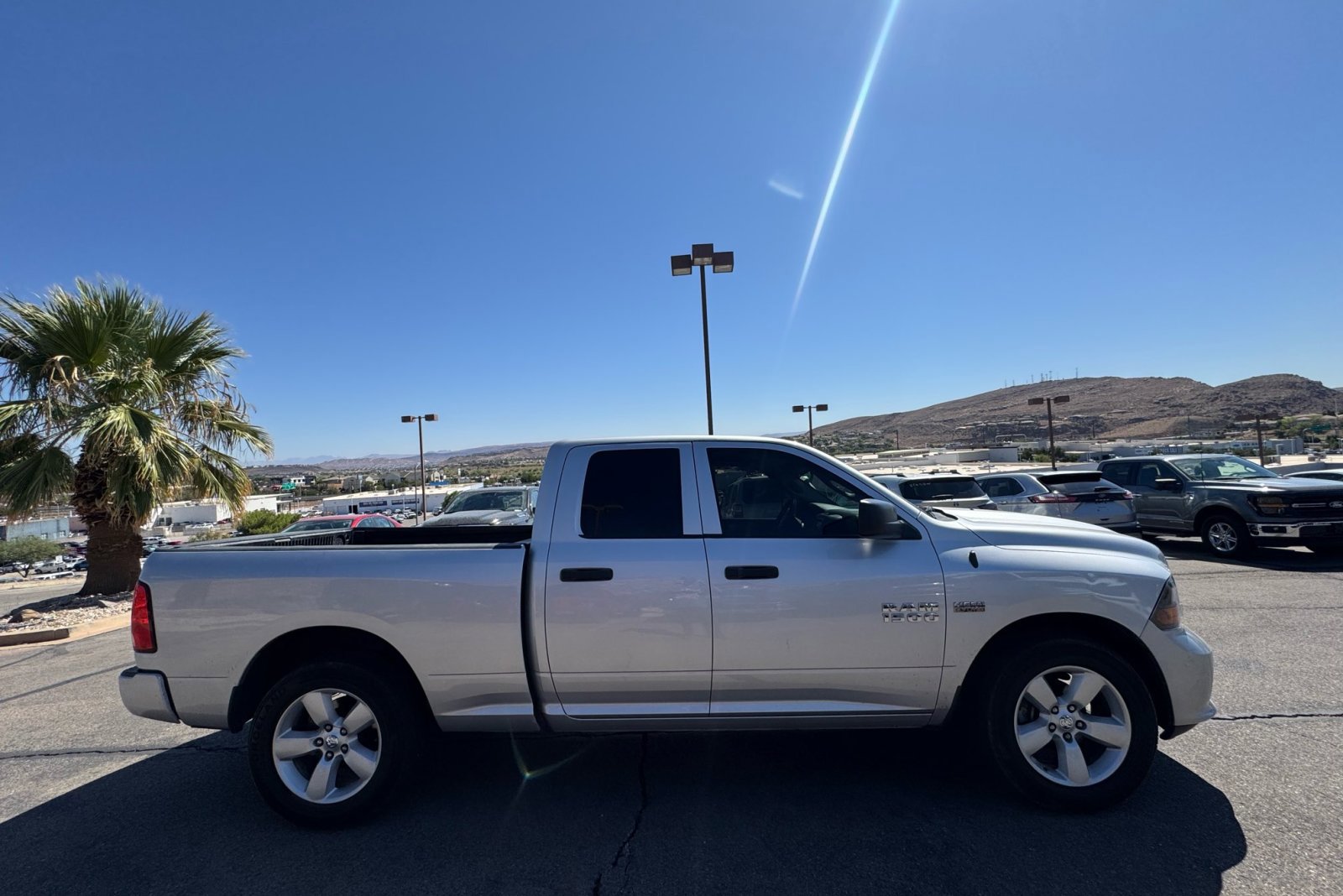 2016 Ram 1500 Express photo 5
