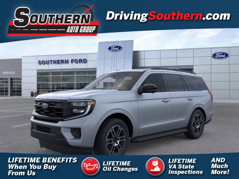 2025 Ford Expedition Active's photo