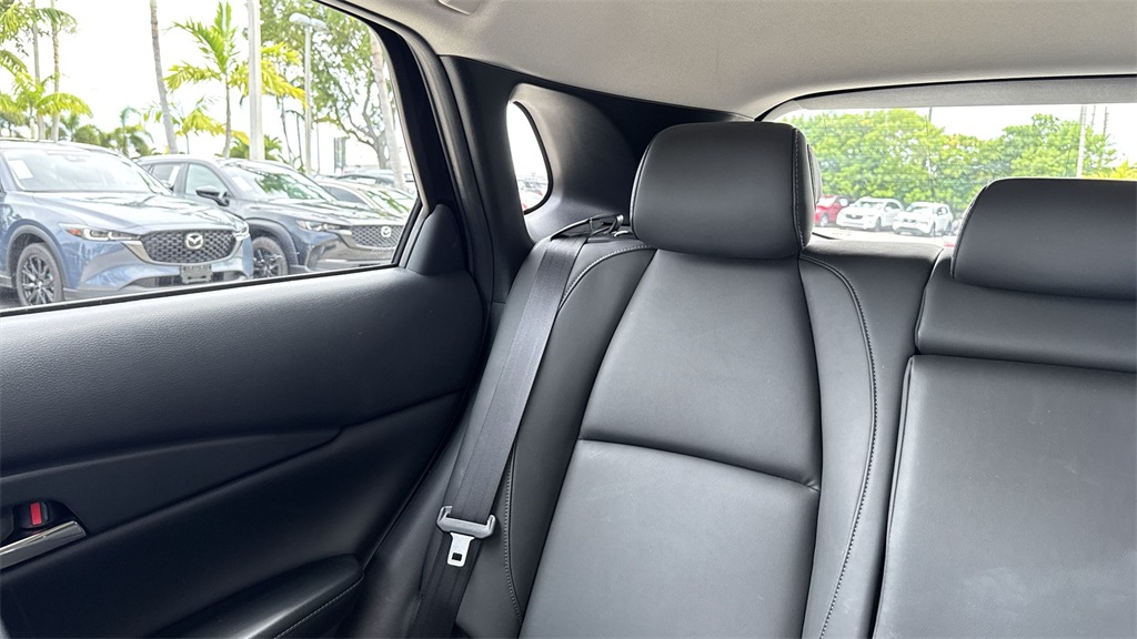 2022 Mazda CX-30 2.5 S Preferred photo 12
