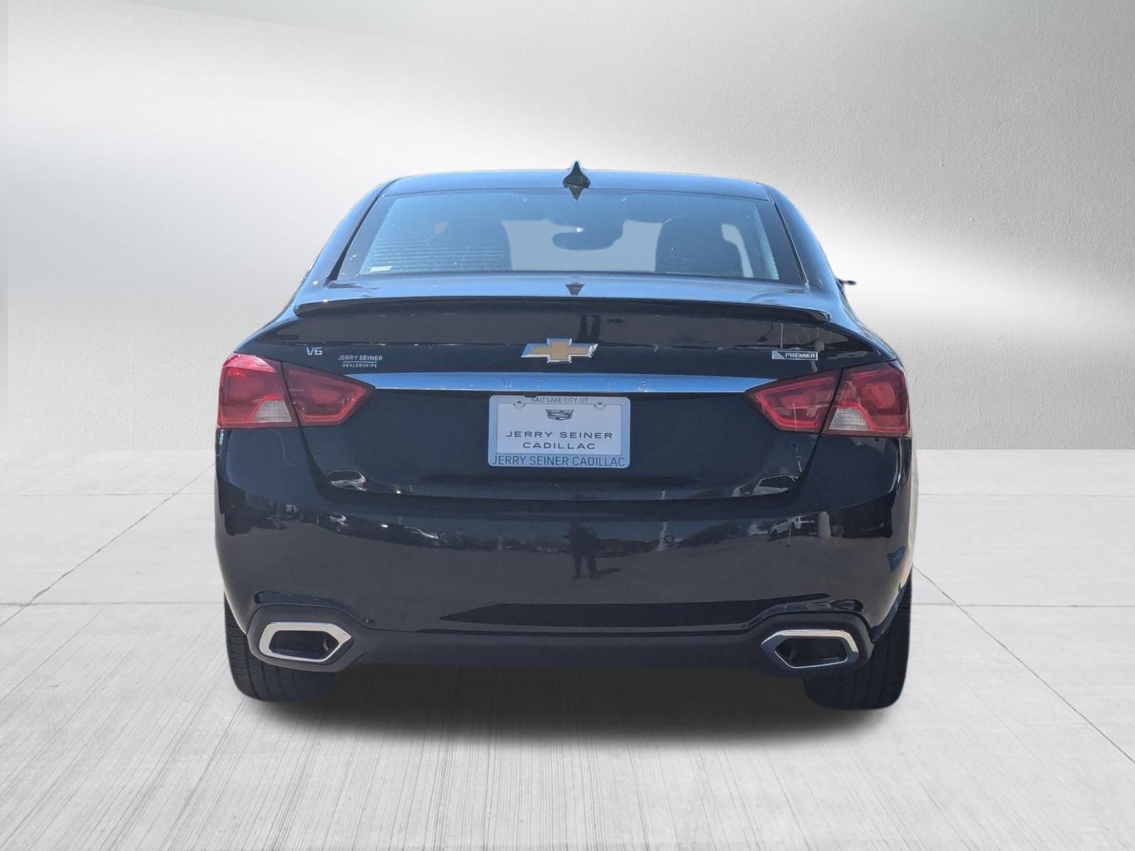 2017 Chevrolet Impala Premier photo 2