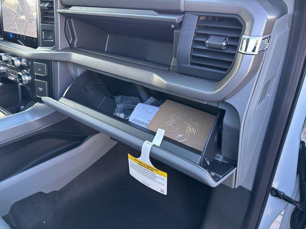 2025 Ford F-150 XLT photo 15