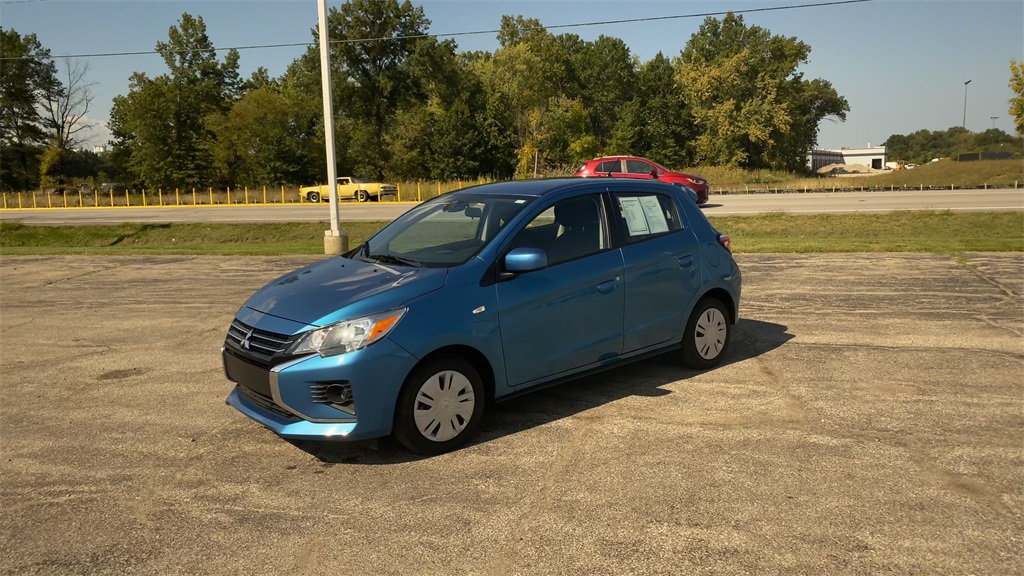 2024 Mitsubishi Mirage ES photo 4