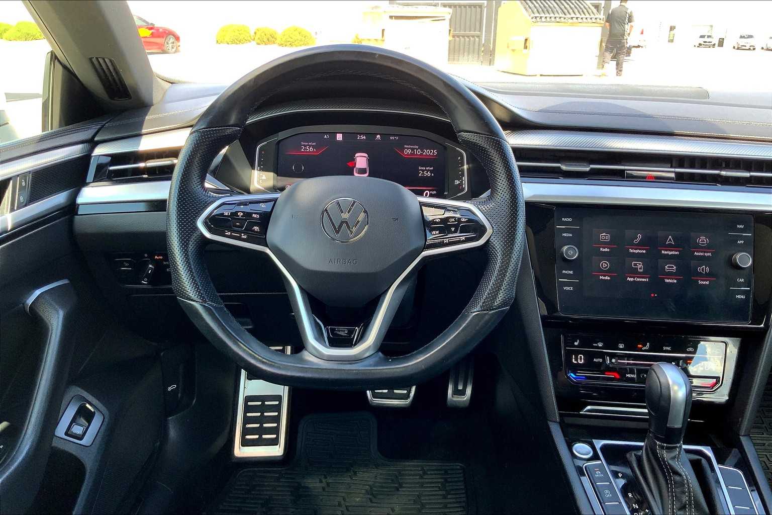 2021 Volkswagen Arteon SEL R-Line photo 5