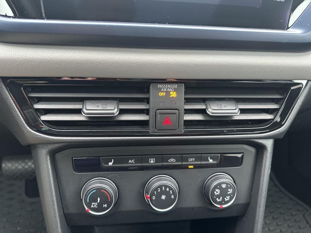 2022 Volkswagen Taos SE photo 14