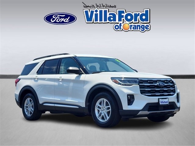 2025 Ford Explorer Active's photo