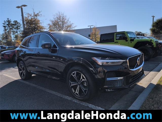 2022 Volvo XC60 Momentum