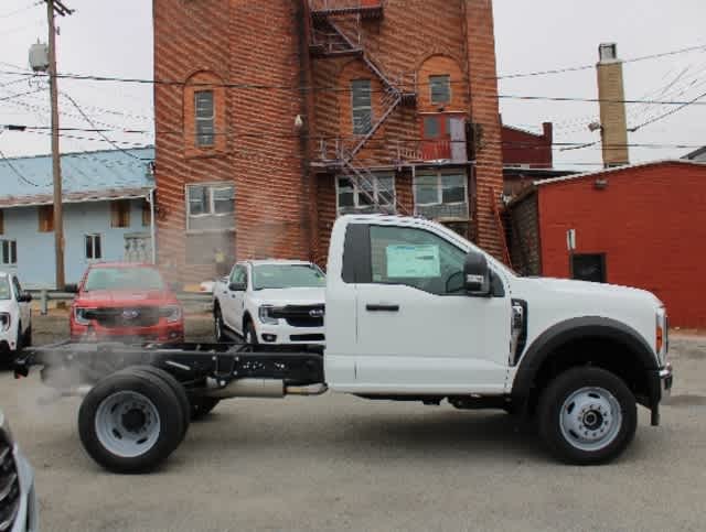 2024 Ford F-450 XL photo 3