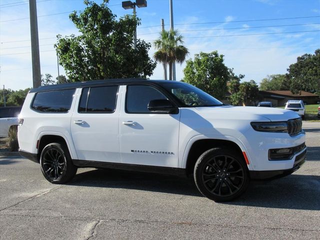 2024 Jeep Grand Wagoneer L II photo 2