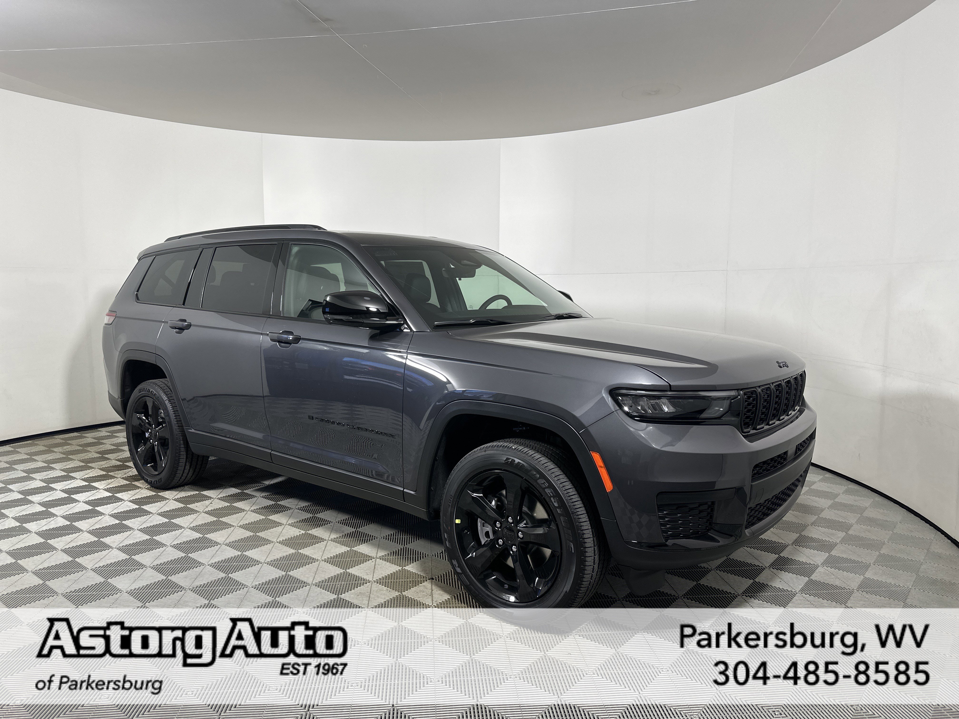 2025 Jeep Grand Cherokee L Altitude's photo