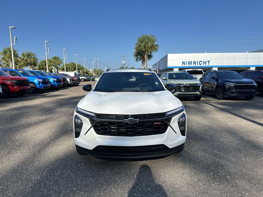 2025 Chevrolet Trax photo 10