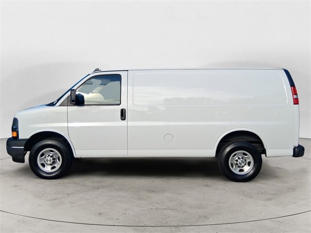 2023 Chevrolet Express Cargo Van 2500 photo 2