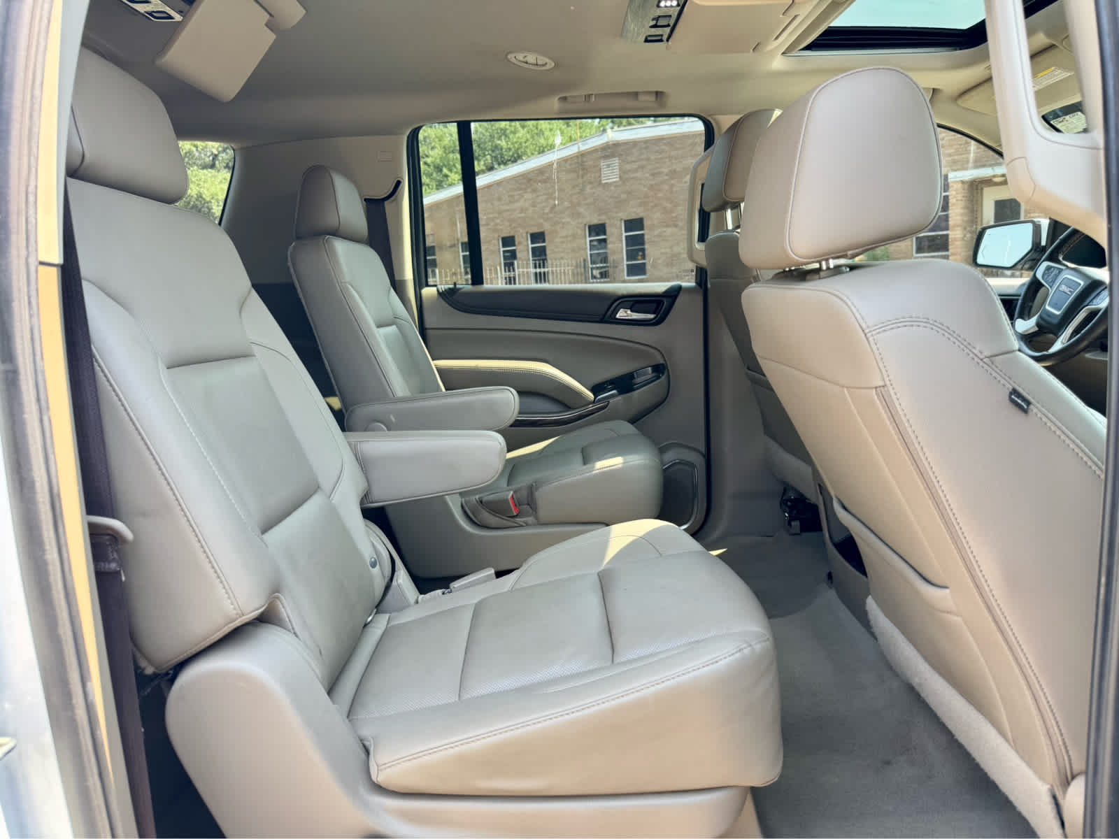 2020 Gmc Yukon XL SLT photo 10