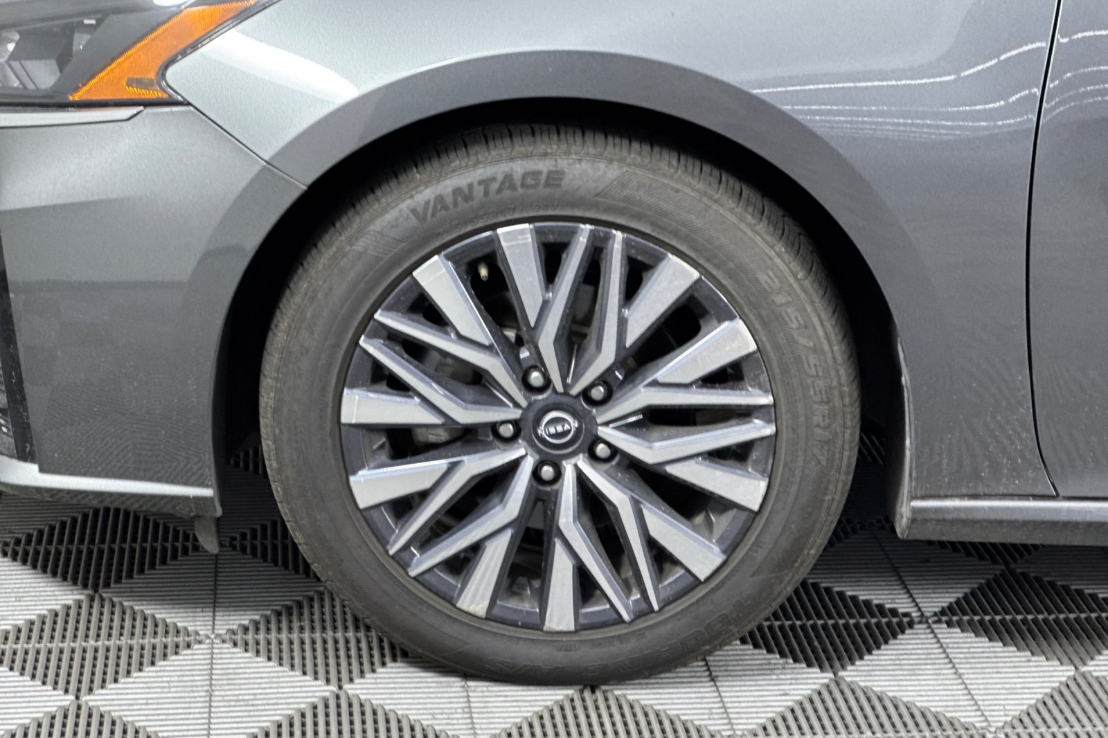 2023 Nissan Altima 2.5 SV photo 23