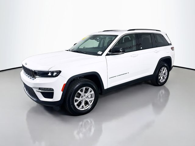2022 Jeep Grand Cherokee Limited photo 2