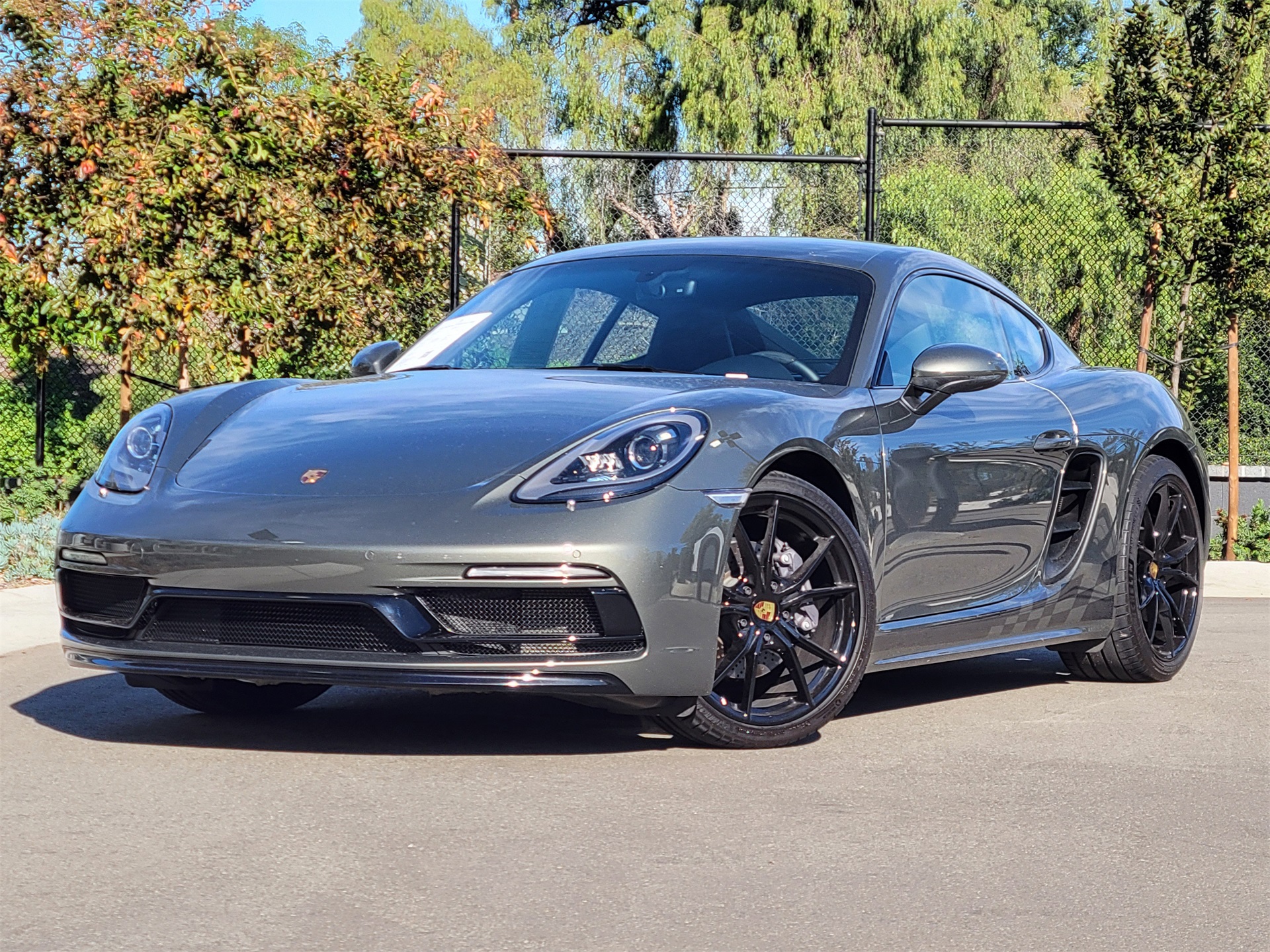 2025 Porsche 718 Base's photo