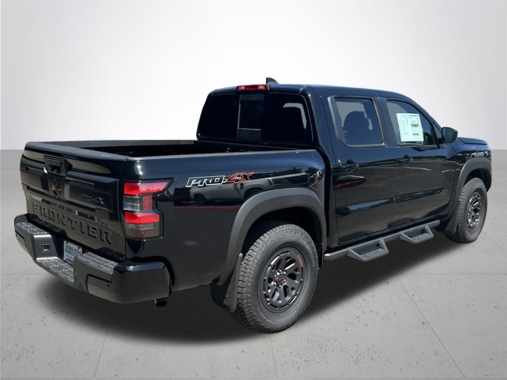 2025 Nissan Frontier PRO-4X photo 7