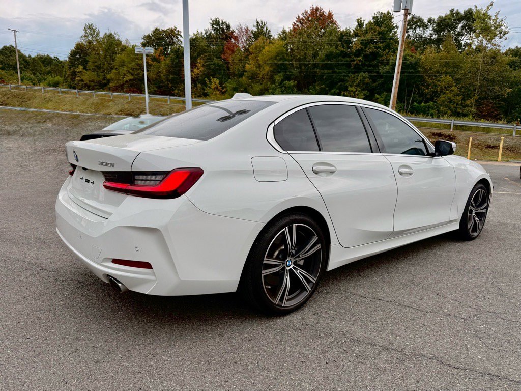 2024 Bmw 330i photo 5