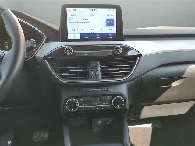 2022 Ford Escape SEL photo 24