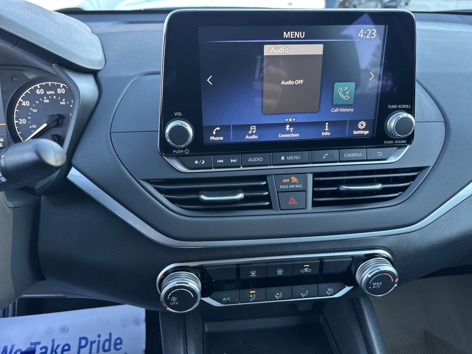 2025 Nissan Altima S photo 30