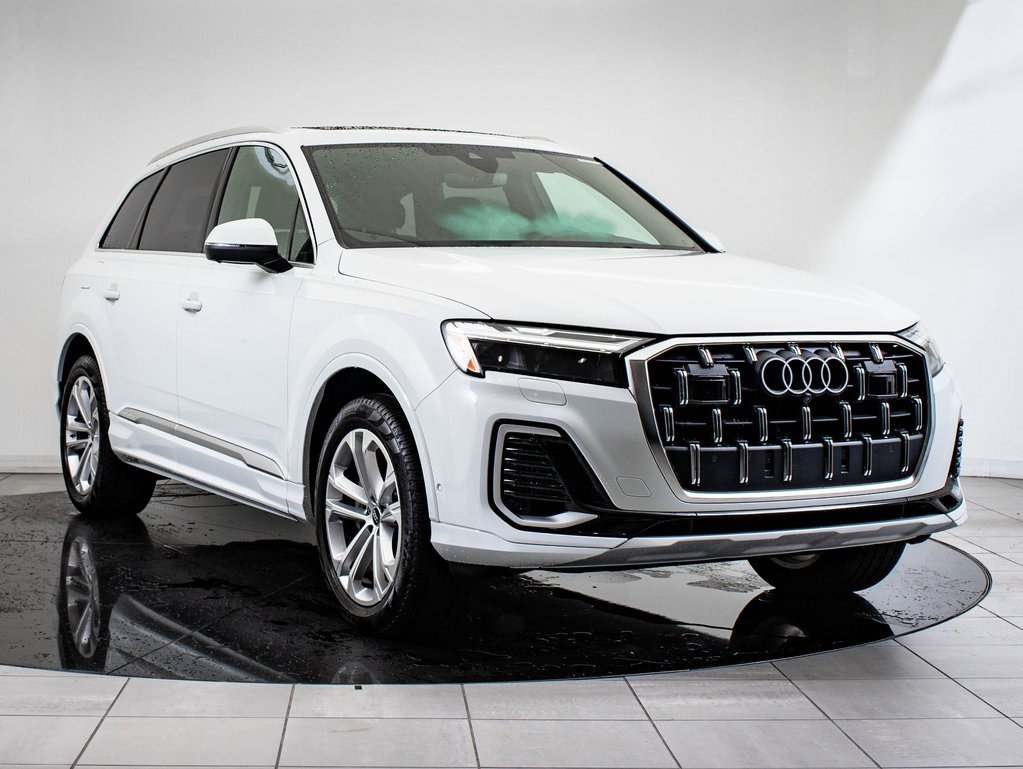 2025 Audi Q7 55 Premium Plus photo 11