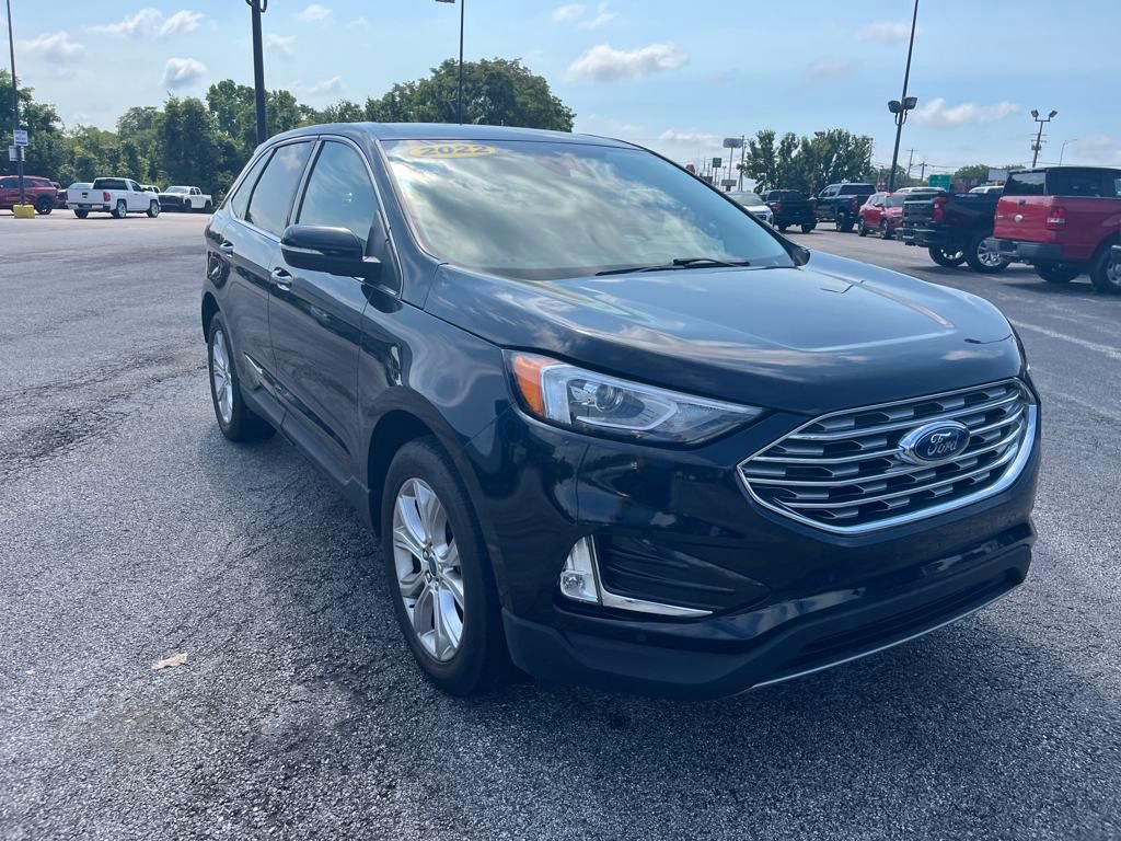 2022 Ford Edge Titanium photo 7