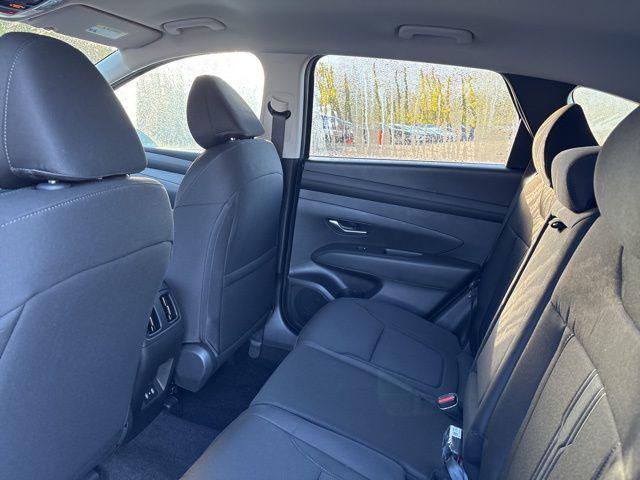 2026 Hyundai Tucson SEL photo 2