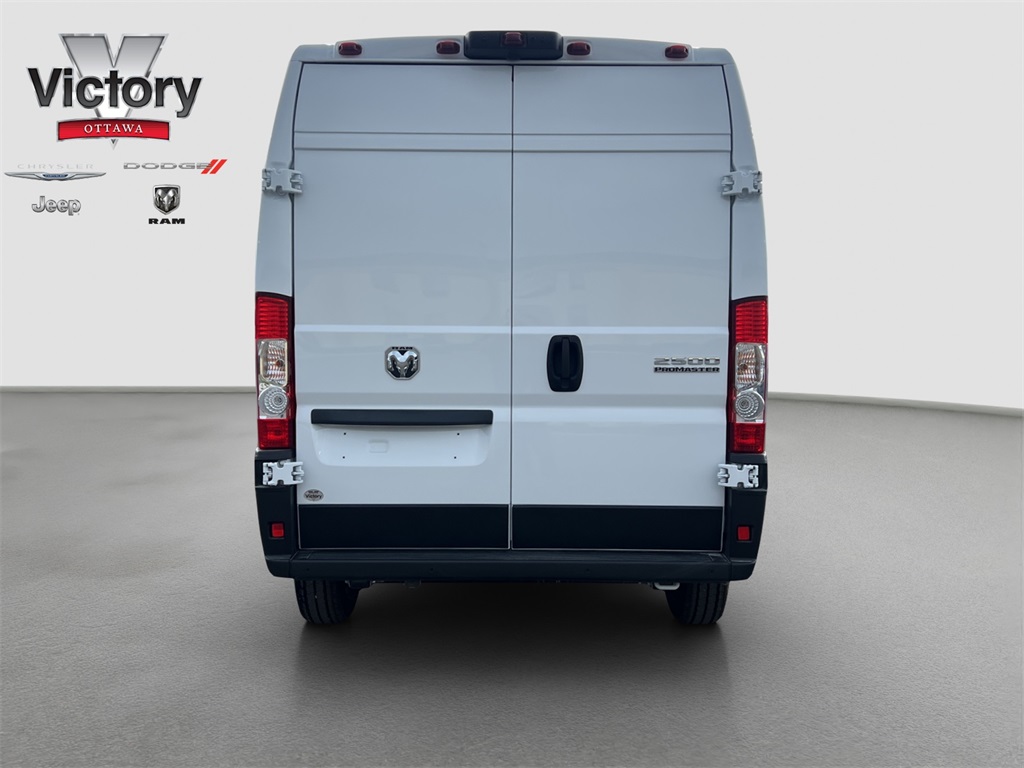 2026 Ram ProMaster 2500 photo 4