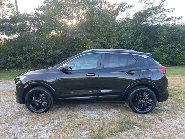 2024 Buick Encore GX Sport Touring photo 4