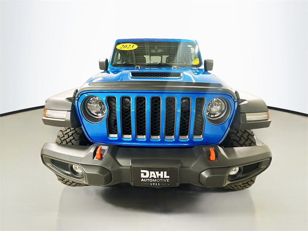 2023 Jeep Gladiator Mojave photo 2