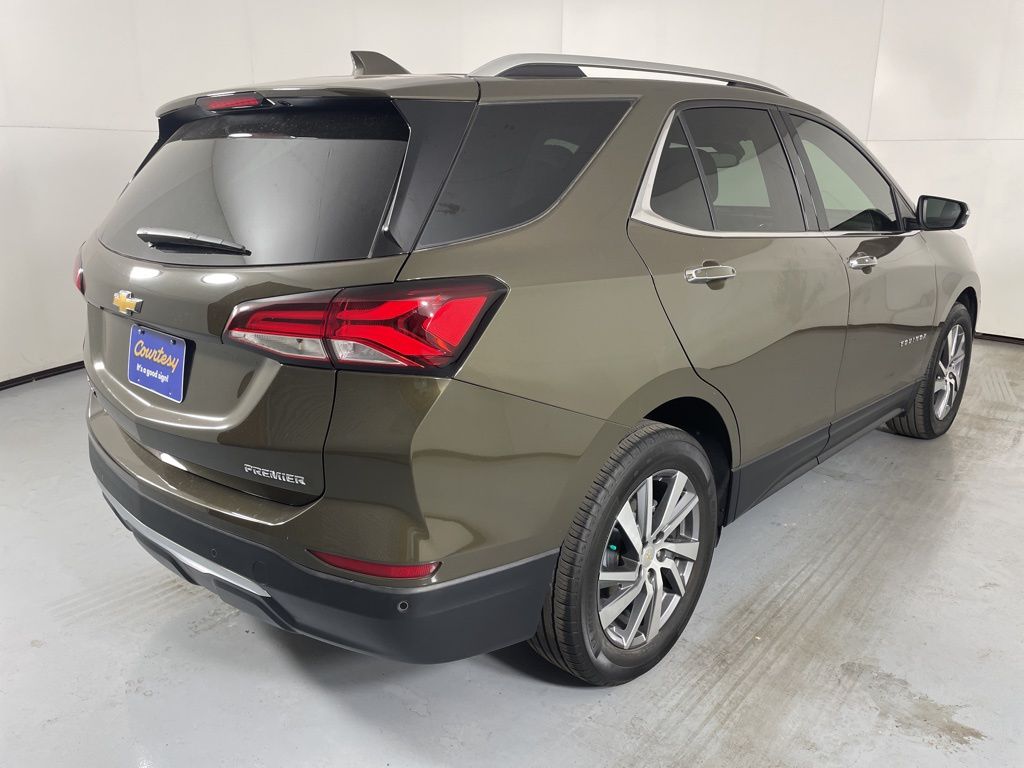 2023 Chevrolet Equinox Premier photo 9