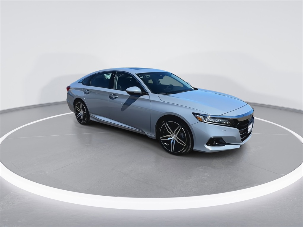 2022 Honda Accord Touring 2.0T photo 17