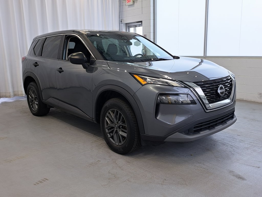 2023 Nissan Rogue S photo 2